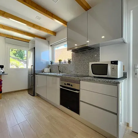 Celeiro Do Avo Santana (Madeira)