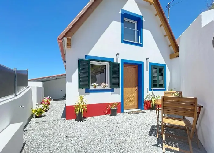 Celeiro Do Avo Domek alpejski Santana (Madeira)